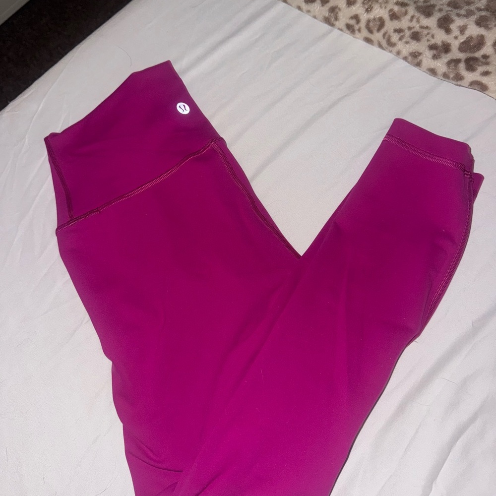 Lululemon Athletica Fuchsia Leggings